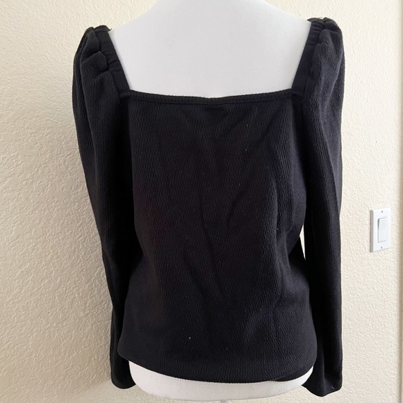 A.n.a Black long puff sleeve top Size Large - Picture 11 of 12